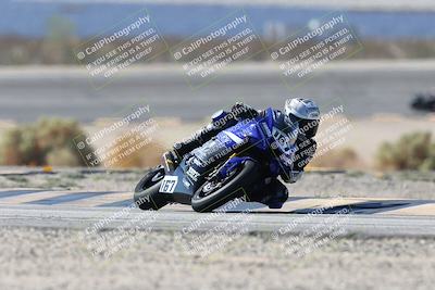 media/Oct-05-2025-CVMA (Sun) [[beeef4f201]]/Race 2-Supersport Middleweight/